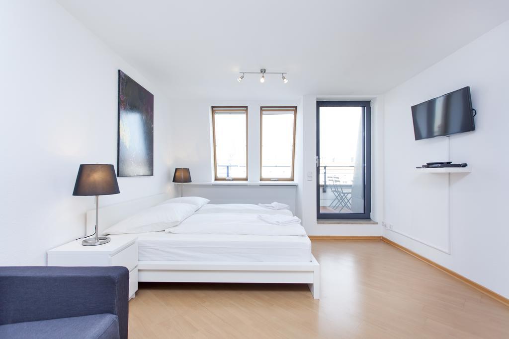 The Danziger, 2 Unique Lofty Style Units In Prenzlauerberg Apartment Berlin Ruang foto