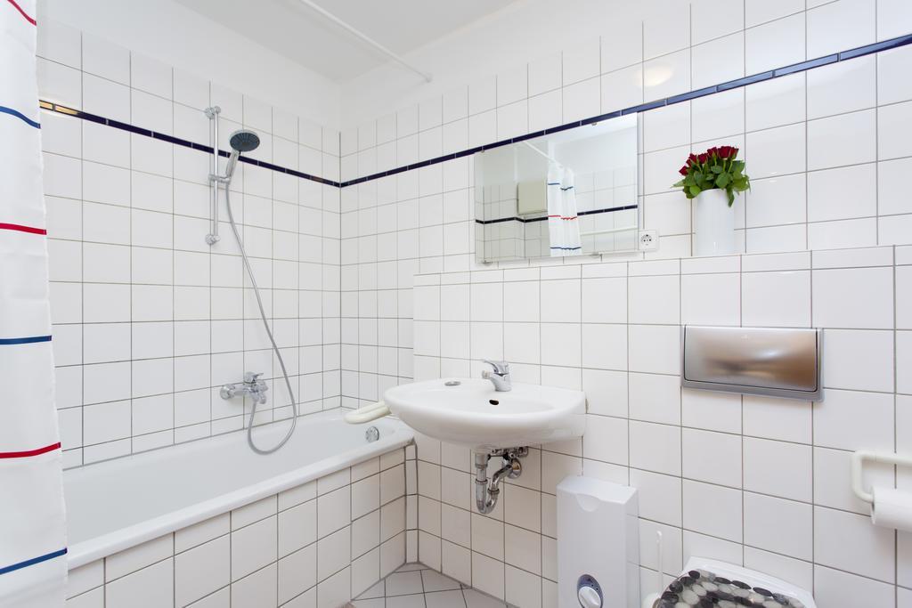 The Danziger, 2 Unique Lofty Style Units In Prenzlauerberg Apartment Berlin Ruang foto