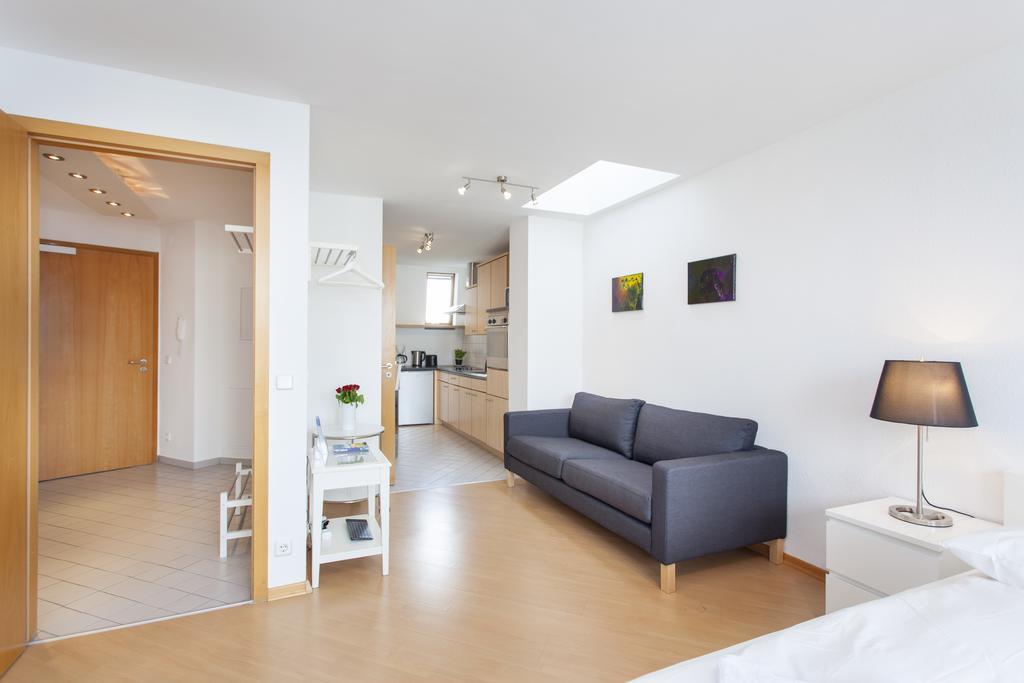 The Danziger, 2 Unique Lofty Style Units In Prenzlauerberg Apartment Berlin Ruang foto